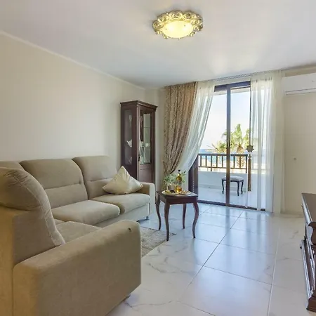 Front Line Parque Santiago 2 Lux Apartment